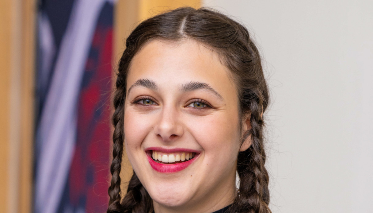 Tali all’Eurovision 2024, chi è la cantante del Lussemburgo