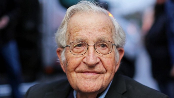 Noam Chomsky, i libri che hanno rivoluzionato la storia e la linguistica