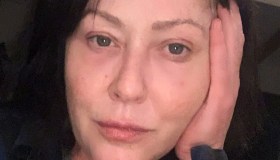 Shannen Doherty contro l’ex: “Prolunga il divorzio nella speranza che io muoia prima di pagarmi”