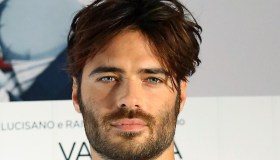 Giulio Berruti, dal bullismo alla rinascita: “Mi gettarono in un cassonetto”