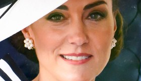 Kate Middleton, ultime notizie. Parla l’ex segretaria della Regina. “Trattamenti spietati”