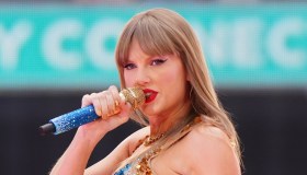 Taylor Swift, le sue fan già in fila: gli strani accampamenti a San Siro a 2 settimane dal concerto