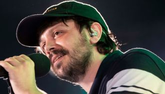 Emis Killa festeggia 15 anni di carriera: gli ospiti del concerto a Milano