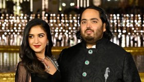 Anant Ambani e Radhika Merchant, la (ricchissima) coppia indiana e le loro nozze super lusso