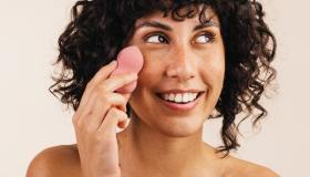 Blush in crema e liquidi: i migliori da acquistare per un incarnato perfetto