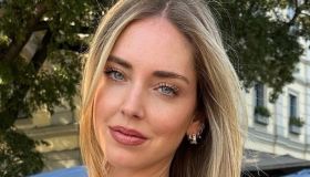 Chiara Ferragni su Instagram: “Difficile fare la mamma lavoratrice”. Commenti al vetriolo