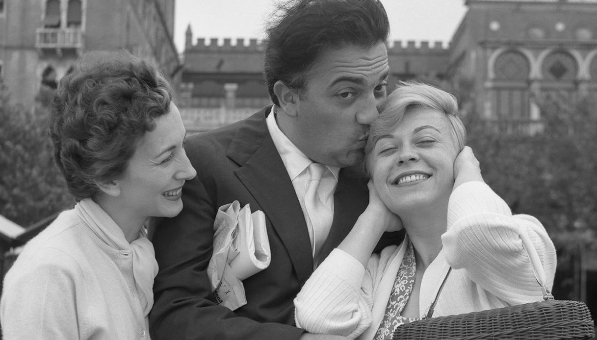 Federico Fellini con Valentina Cortese e Giulietta Masina