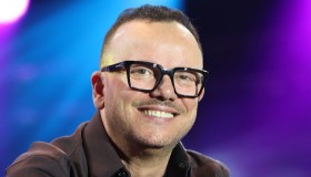 Gigi D’Alessio papà per la sesta volta: “Benvenuta, Ginevra”