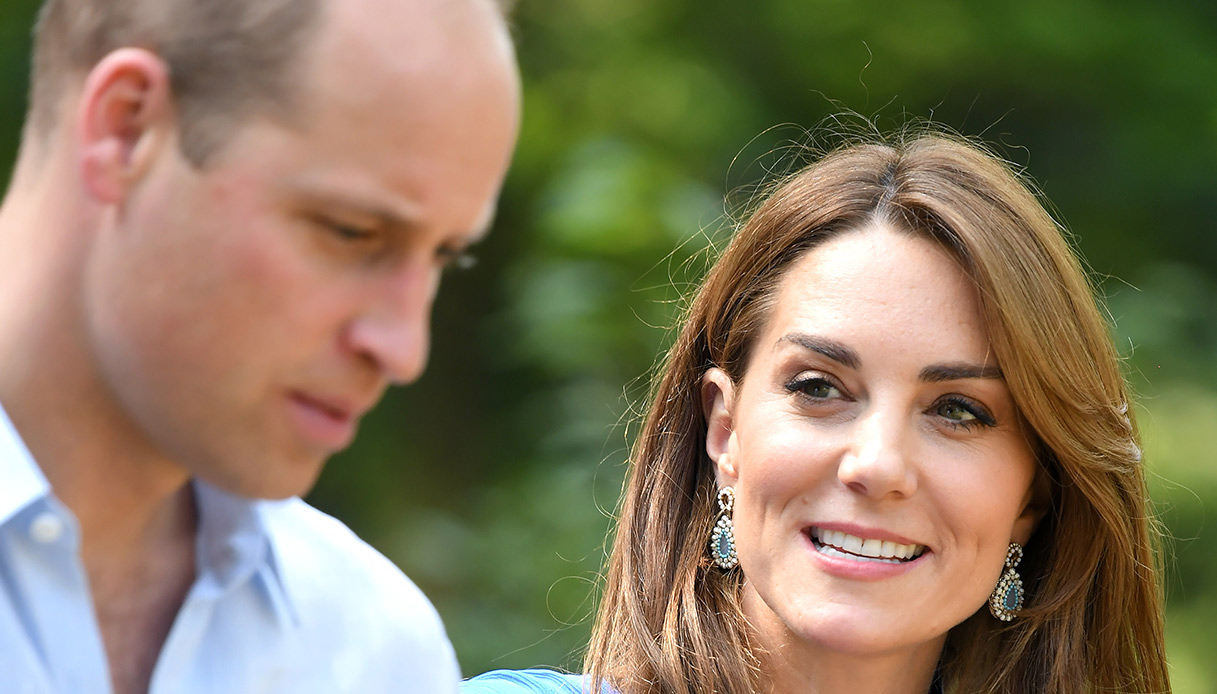 Kate Middleton, ultime notizie. Scaricata al telefono e le liti continue di William