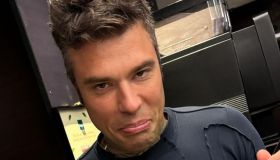Fedez, il primario dopo il ricovero a Brindisi: “Potevamo approfondire, ma ha deciso di andarsene”