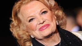 Gena Rowlands è morta: addio all’attrice malata di Alzheimer che recitò in The Notebook