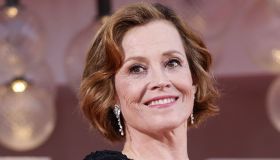 Sigourney Weaver, quanto è alta e il segreto dei suoi look