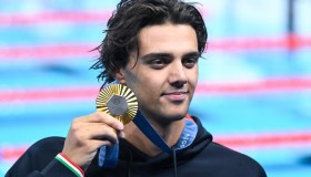 Thomas Ceccon al Grande Fratello, Alfonso Signorini ci prova