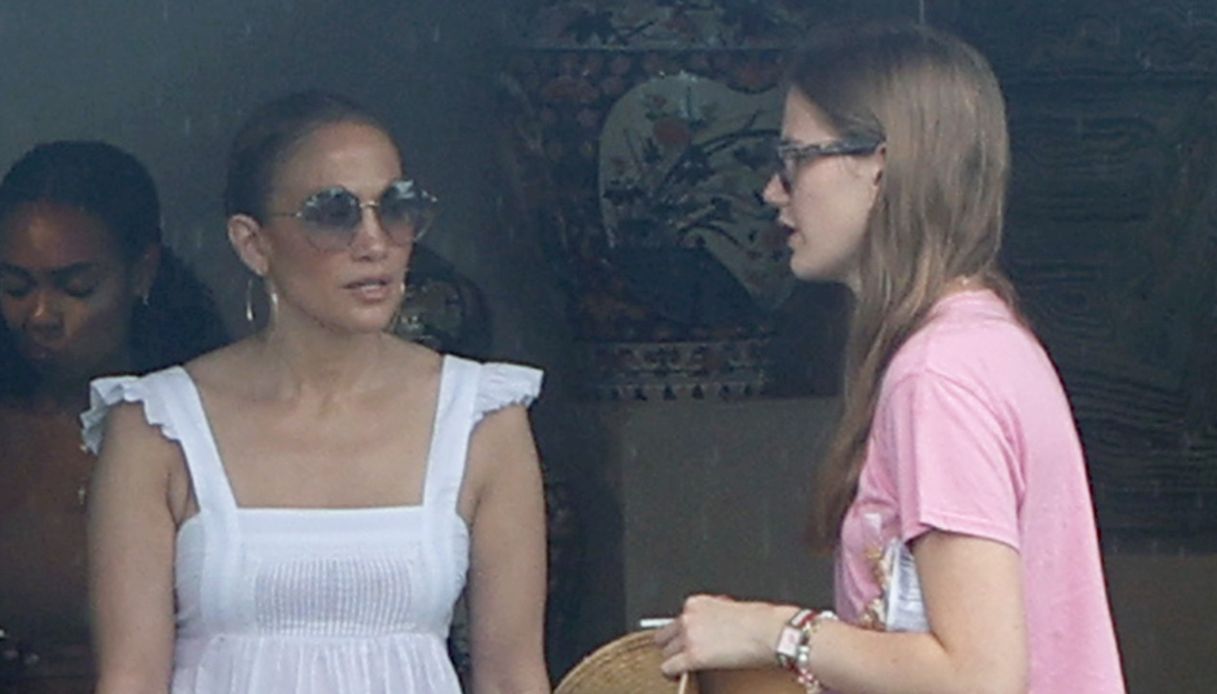 Jennifer Lopez assieme a Violet Affleck