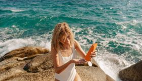 Creme solari ecologiche che non inquinano: le migliori per proteggere la pelle e l’ambiente