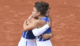 Sara Errani e Jasmine Paolini, oro nel tennis a Parigi 2024: due generazioni che fanno la storia