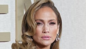 Jennifer Lopez sollevata dopo il divorzio: “Quasi una tortura”. E Ben esce con un’altra