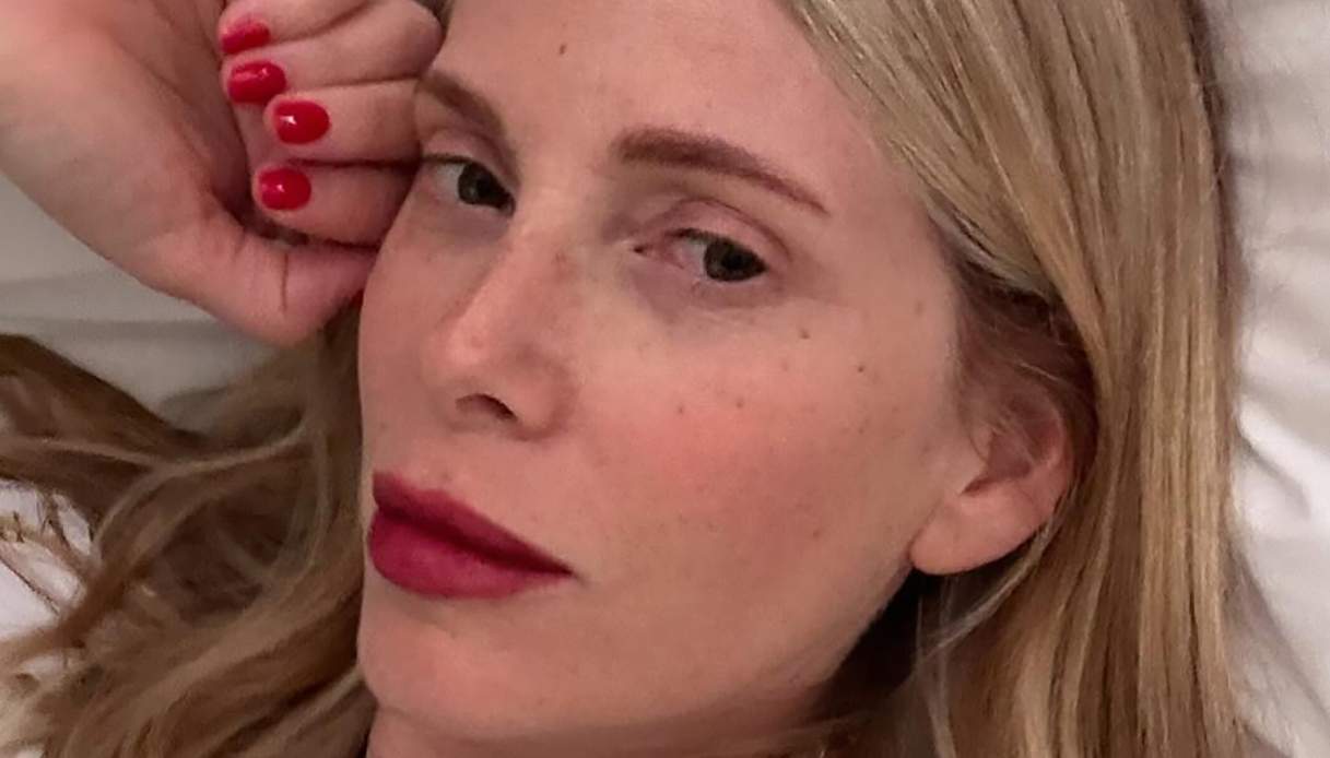 Alessia Marcuzzi conquista Parigi: il look autunnale che tutte vorremmo nell’armadio