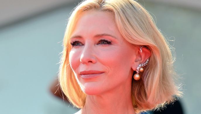 Cate Blanchett, i suoi meravigliosi capelli biondi a Venezia 81