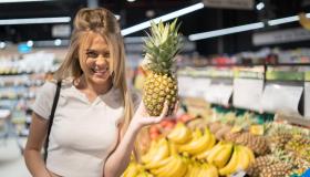 L’ananas nel carrello del supermercato è il nuovo trend di TikTok per trovare l’anima gemella