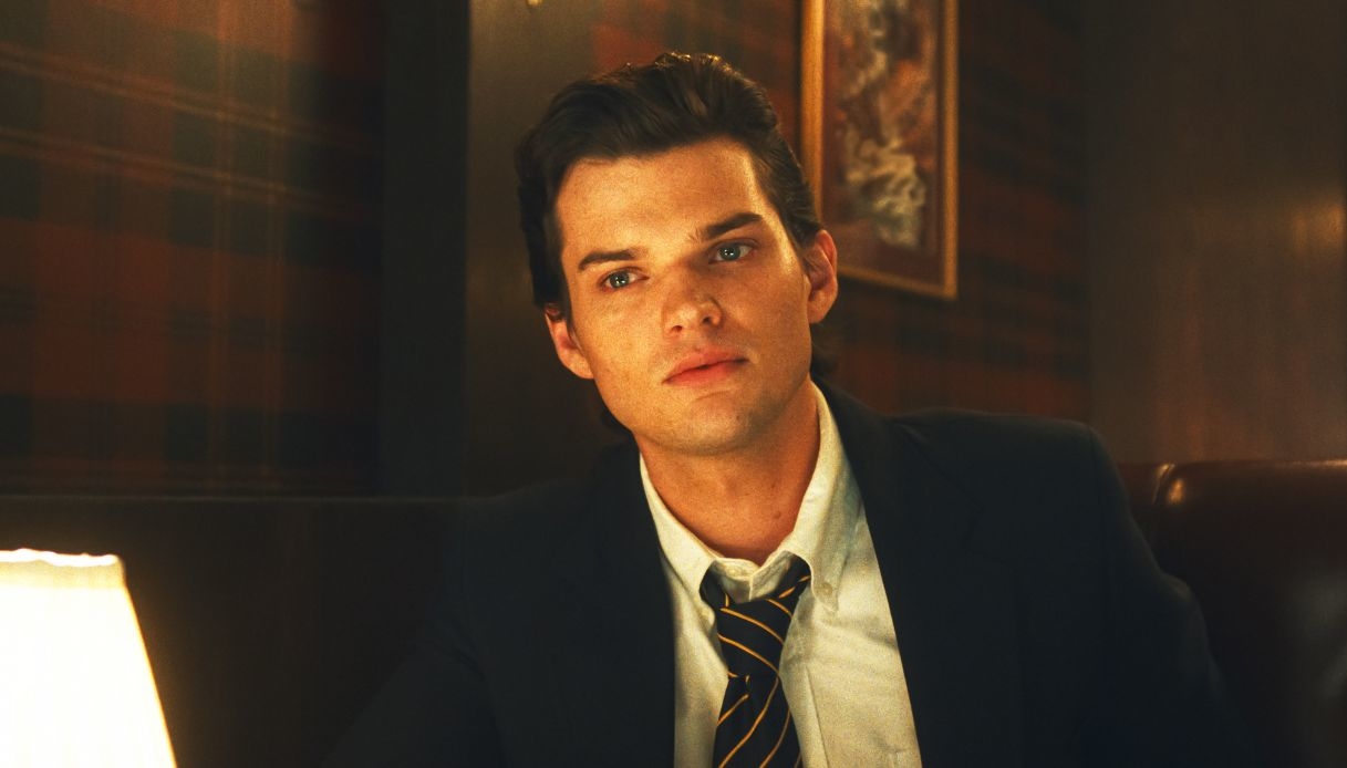 Homer Gere è Robert Mallory in "The Shards"