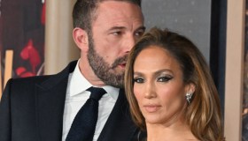 Ben Affleck e Jennifer Lopez a un brunch, “lui non riesce a stare lontano da lei”