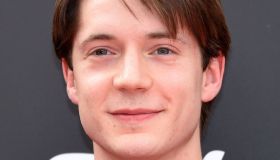 Chi è Elia Nuzzolo, il Max Pezzali nella serie tv degli 883