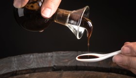 Aceto balsamico, come utilizzarlo e abbinarlo in cucina