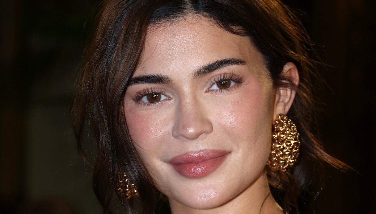 Kylie Jenner regina galattica: il costume di Halloween ispirato a Jane Fonda