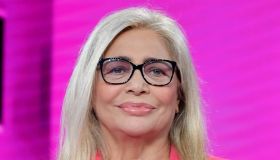 Mara Venier festeggia il suo compleanno, gli auguri degli ospiti vip al party