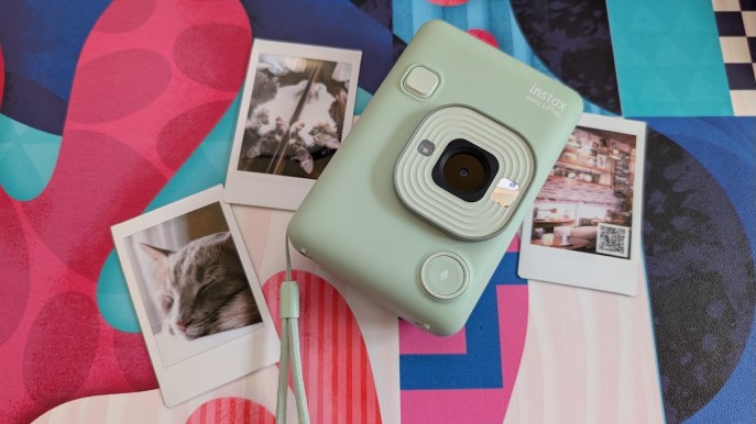 SENHE Custodia in pelle PU con tracolla per fotocamera Fujifilm Mini Liplay Instant Camera, B SENHE Custodia in pelle PU con tracolla per fotocamera Fujifilm Mini Liplay Instant Camera, B