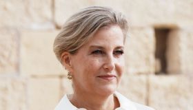Sophie di Edimburgo splende a Malta con un look dal sapore estivo