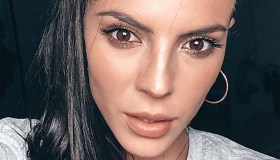 Shaila e Lorenzo tornano (innamorati) al Grande Fratello. Javier: “Per me lei da oggi non esiste”