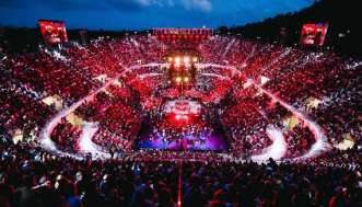 Adam Driver compie 41 anni, i 6 film più belli