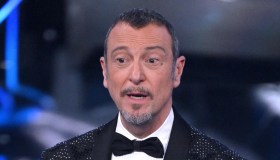 La Corrida, cosa è successo nella terza puntata: Amadeus e “l’erba”