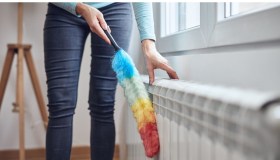 Caloriferi accesi, come tenere lontana la polvere