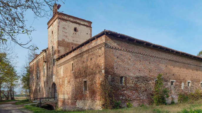 Castello della Rotta, la storia del maniero più infestato d'Italia