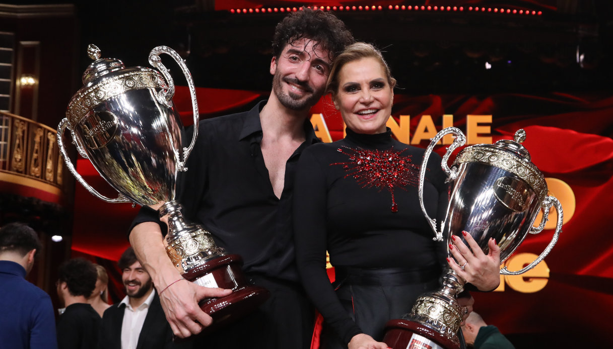 Samuel Peron e Simona Ventura a "Ballando con le stelle"