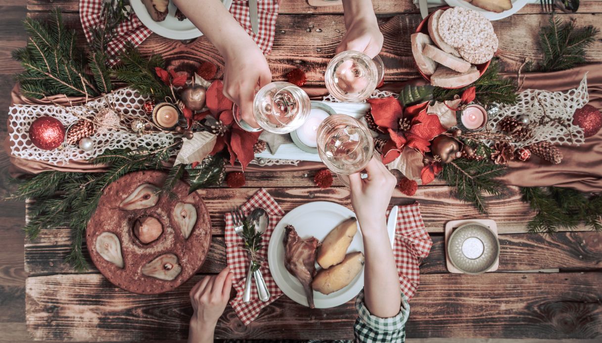 Perché devi assaggiare tutto al pranzo di Natale anche se sei a dieta