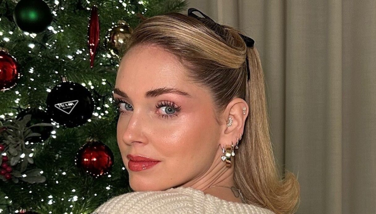 Chiara Ferragni, anche Fedez sul suo albero di Natale, l’influencer spiega