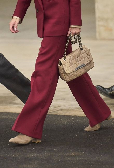 Letizia di Spagna, il look che non le dona