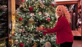 Antonella Clerici svela le favolose decorazioni di Natale nella sua Casa nel Bosco