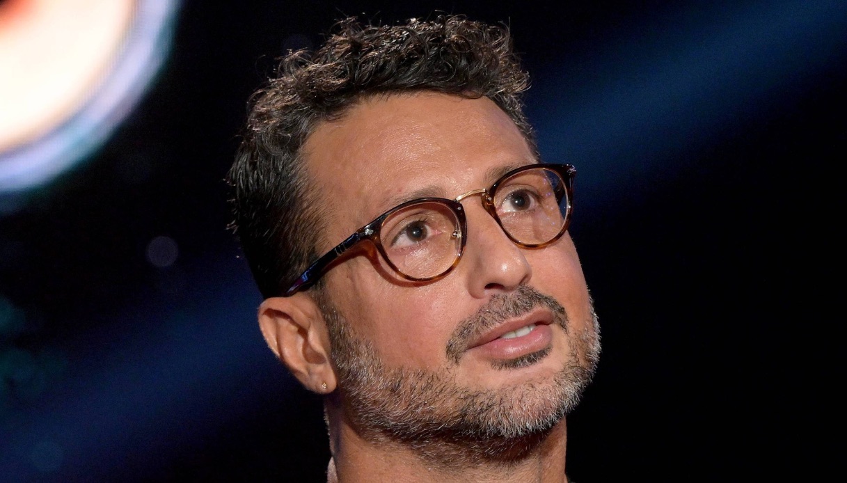 Fabrizio Corona papà per la seconda volta: è nato Thiago, il figlio con Sara Barbieri