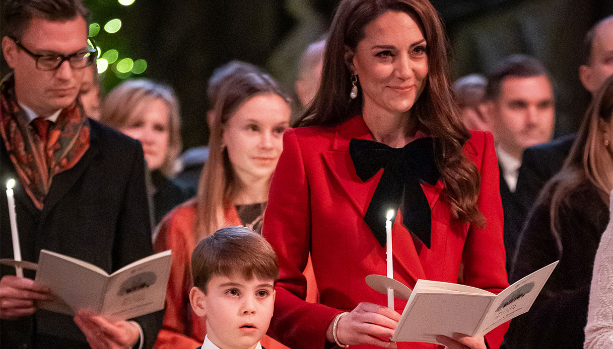 Kate Middleton, l’uomo misterioso che le ruba la scena al concerto di Natale