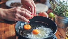 Fabbisogno proteico: cos’è e come cambia con l’età