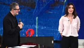 Che Tempo Che Fa, le pagelle del 19 gennaio: Cecilia Sala esempio di coraggio (10), Max Pezzali non cambia mai (8)