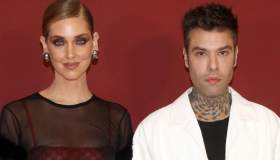 Tradimenti di Fedez a Chiara Ferragni, risponde la mamma del rapper: “Meglio se non parlo”