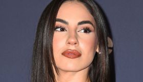 Giulia De Lellis in rosso per il compleanno: il look e la dedica di Tony Effe