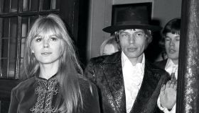 Marianne Faithfull è morta, chi era la fidanzata di Mick Jagger tra sregolatezza e rinascita