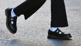 Trend moda 2025, le scarpe da bambola non puoi fartele scappare